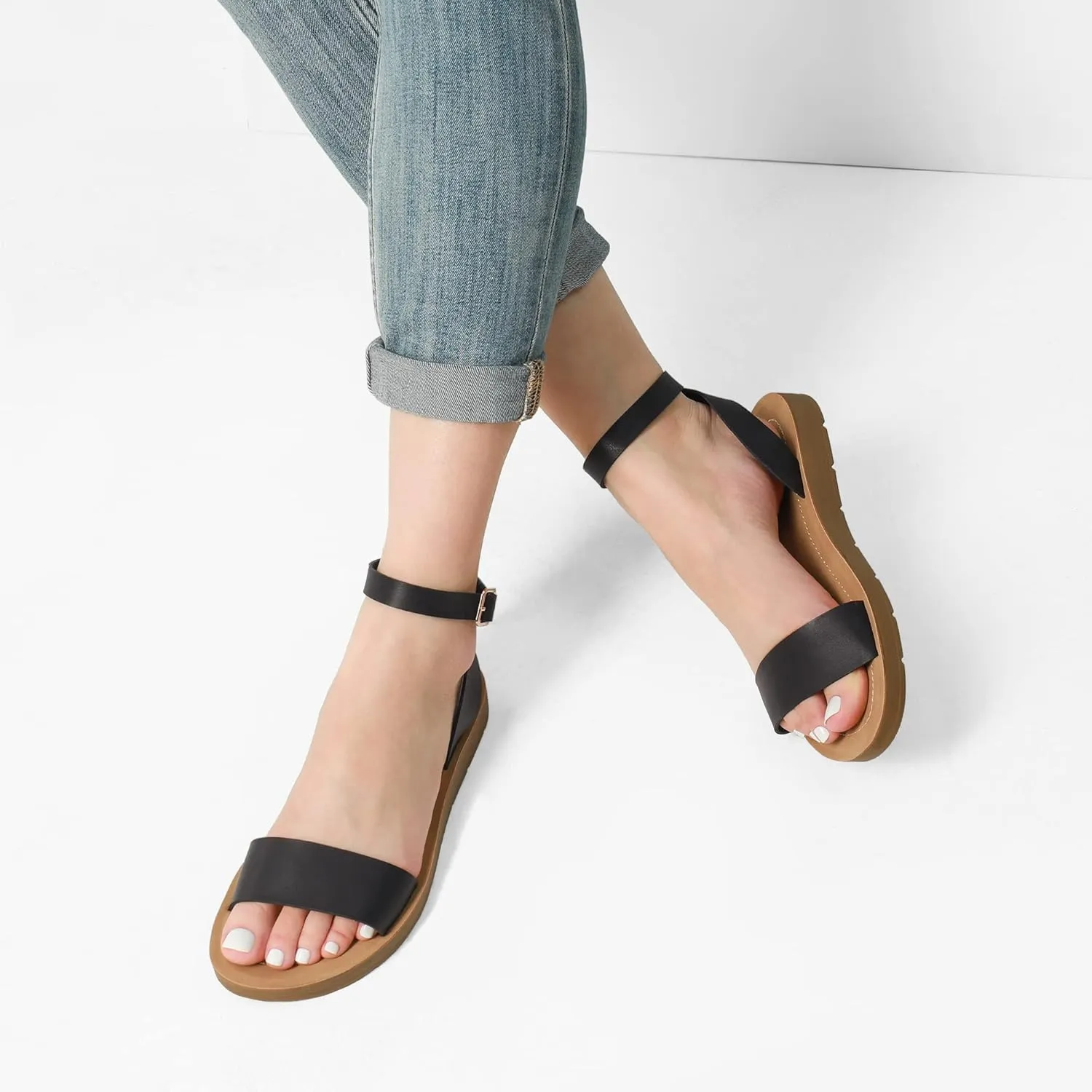 DREAM PAIRS Womens One Band Ankle Strap Buckle Flat Sandals